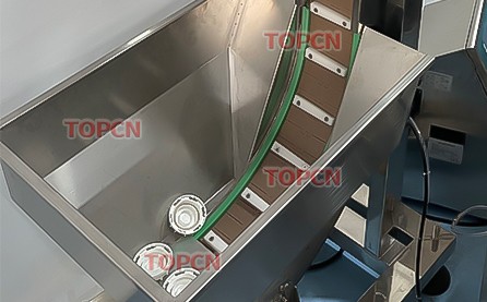 Automatic Linear 5L 20L HDPE Bottle Jerry Can Lubricating Motor Lubricant Lube Oil Weighing Filling Line