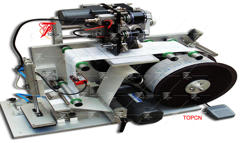 Semi automatic flat bottle labeling machine for flat surface
